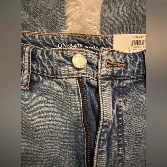 Stylish Light Blue Women's Flare Jeans - Picture 8 of 15